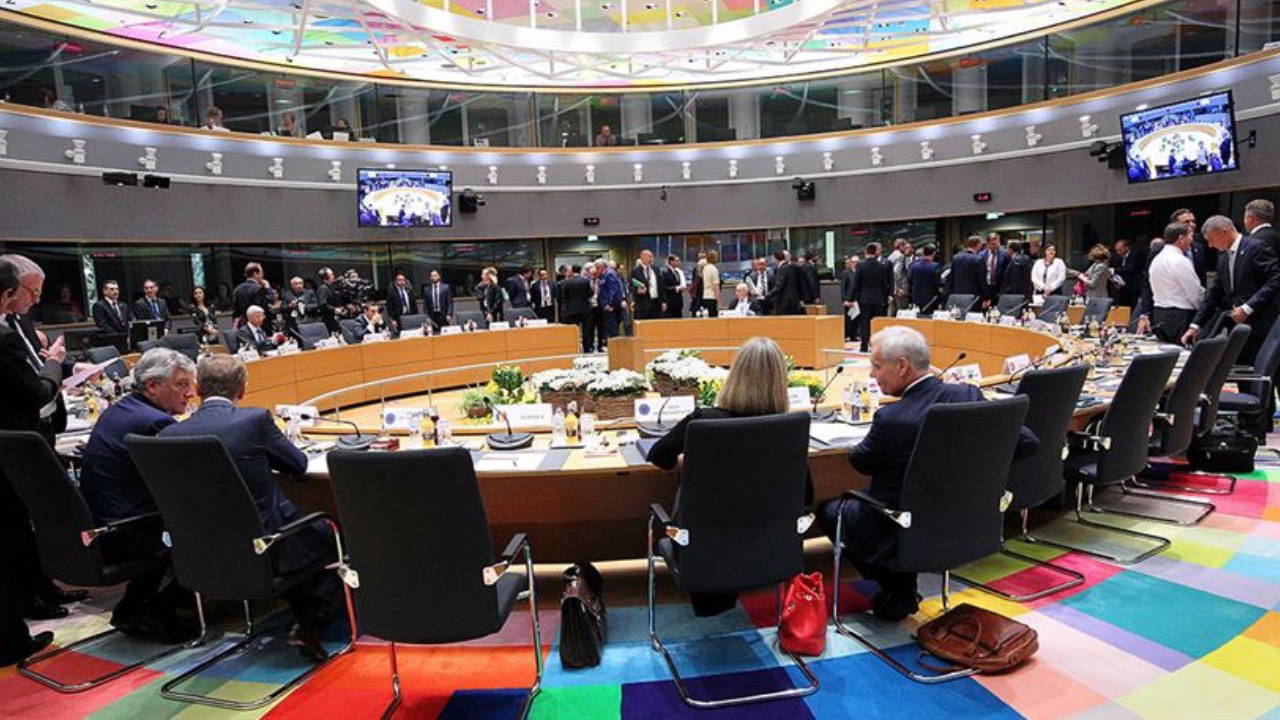 AB liderlerinin olağanüstü Grönland zirvesi Brüksel'de başladı