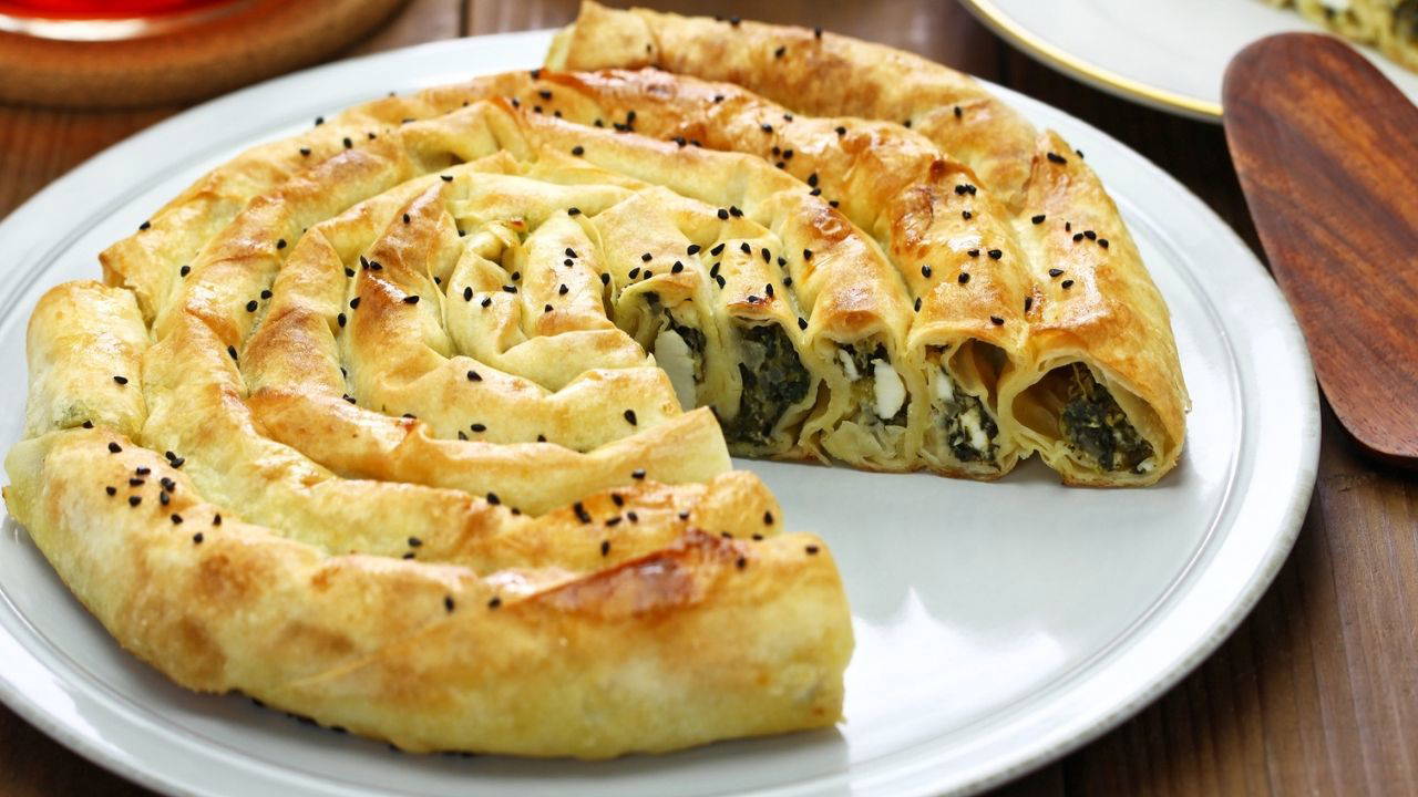 Balkan kahvaltılarının geleneksel lezzeti: Zeljanica