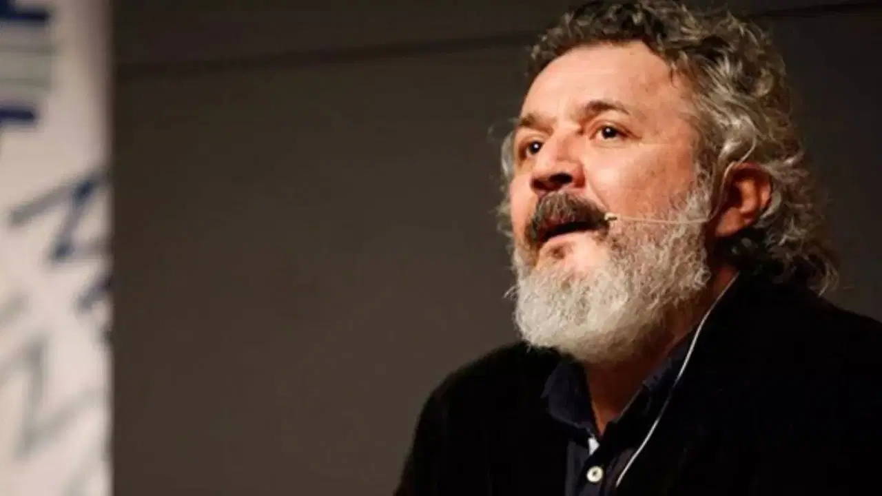 'Laikliği Birlikte Savunuyoruz' bildirisine imza atmıştı: Oyuncu Müfit Can Saçıntı ifade verdi