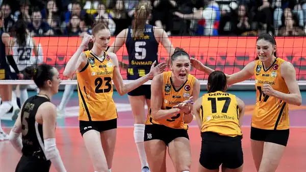 Fenerbahçe'yi mağlup etti... Sultanlar Ligi'nde şampiyon VakıfBank
