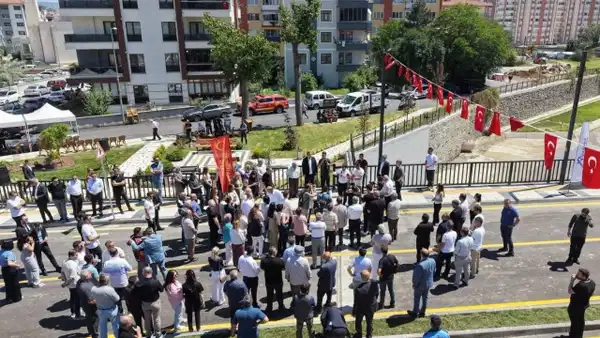 Kastamonu’da ulaşımı rahatlatacak yeni köprü hizmete açıldı: ‘Kent ulaşımına yeni bir alternatif kazandırdık’
