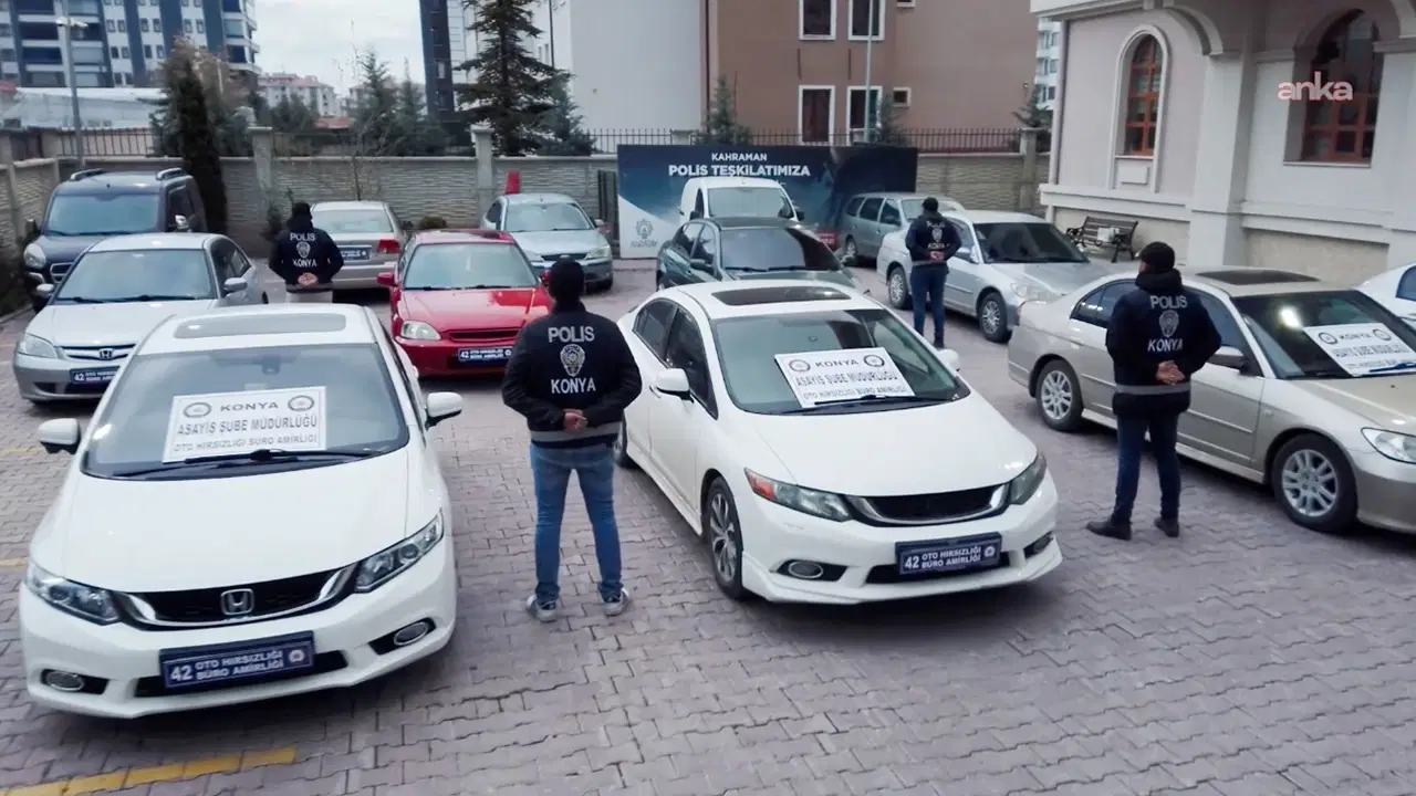Konya'da operasyon: 115 adet 'change araç' ele geçirildi