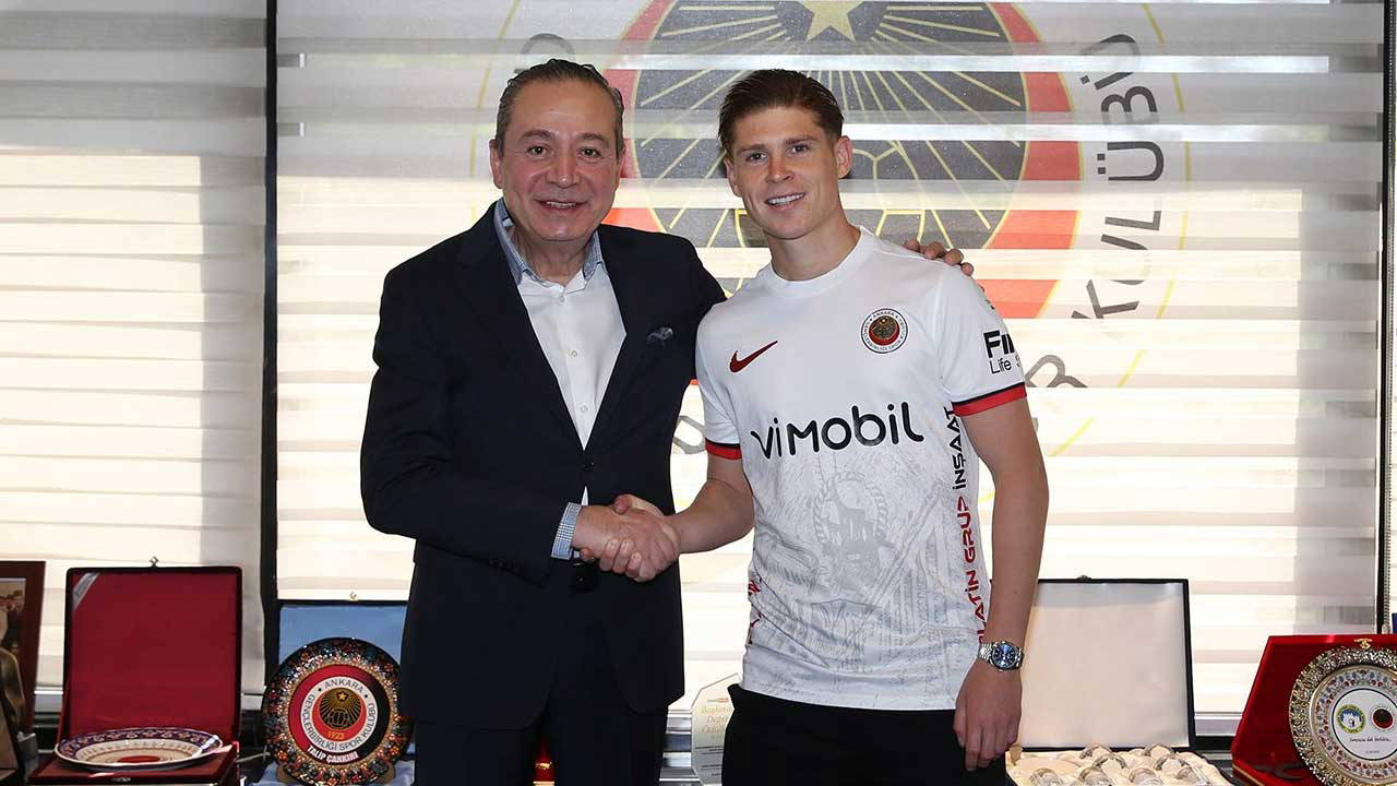 Gençlerbirliği Kevin Csoboth'u transfer etti!