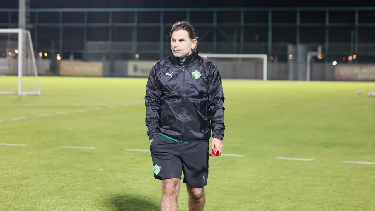 Iğdır FK'de İbrahim Üzülmez göreve başladı! 