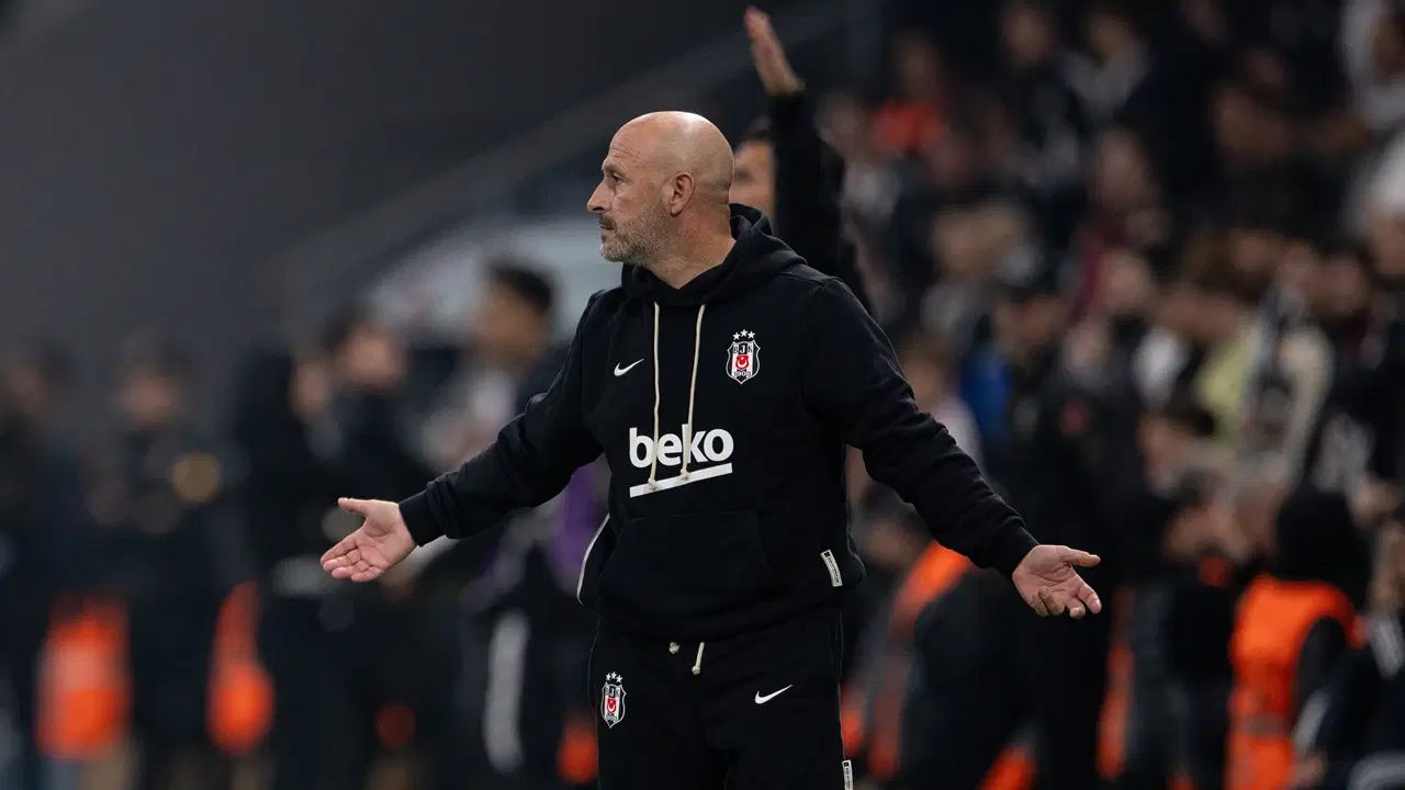 Vincenzo Italiano'dan oyuncularına övgü: 'Bütün sezon bize yardım edecekler'