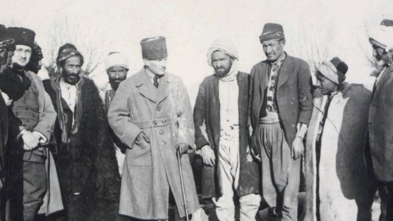 ‘Türk Milleti’nin Atatürk sevgisi tükenmez’