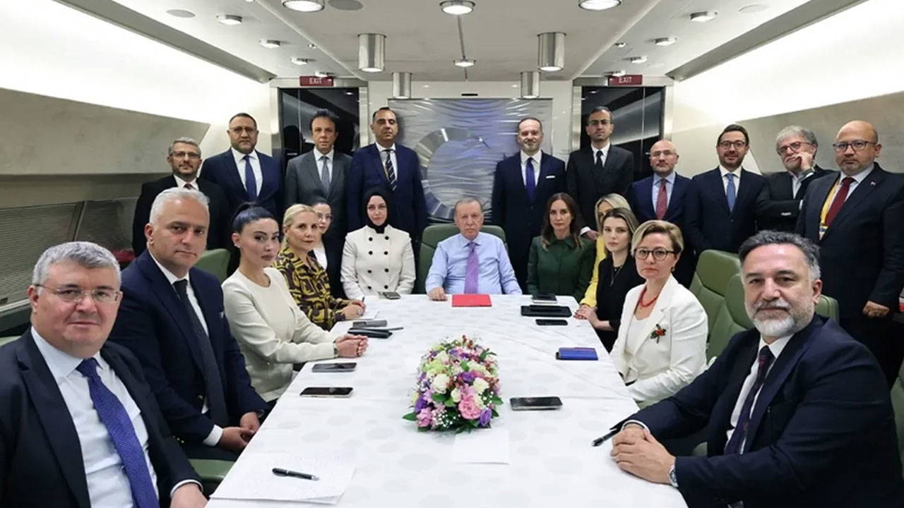 Son Dakika... Erdoğan'dan flaş açıklamalar... CHP'li belediyeleri hedef gösterdi, Kılıçdaroğlu'na sahip çıktı!