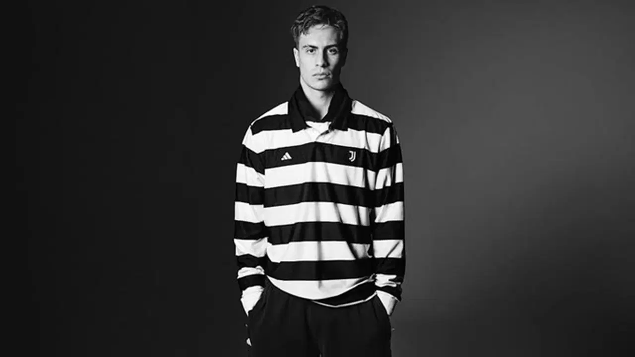 Juventus yeni formasını tanıttı! 