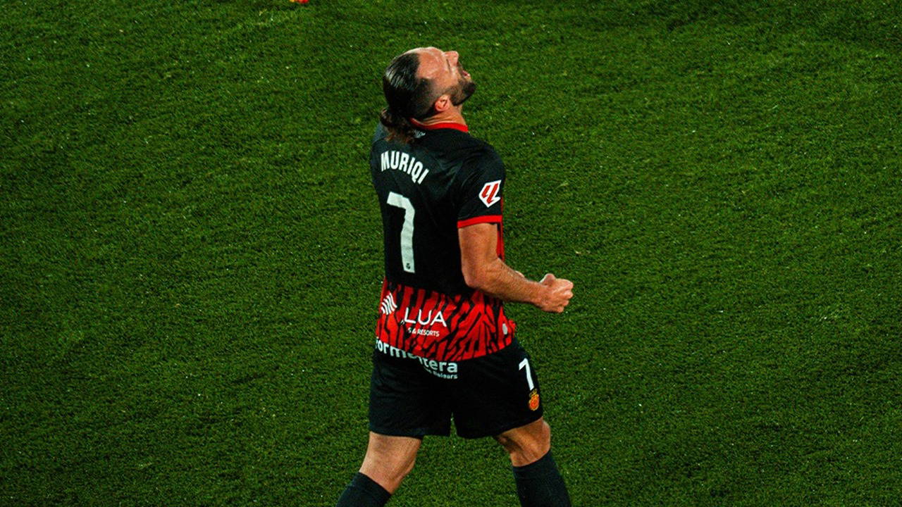 Espanyol 10 kişiyle kazandı, Vedat Muriqi'nin golleri yetmedi!