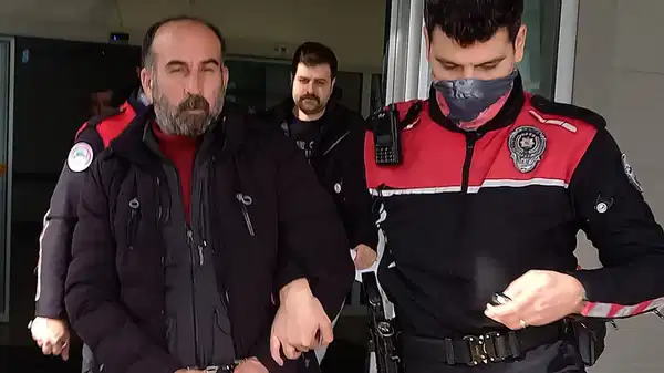 Manisa'da kadın cinayeti: Boşanma aşamasında olduğu kadını katletti!