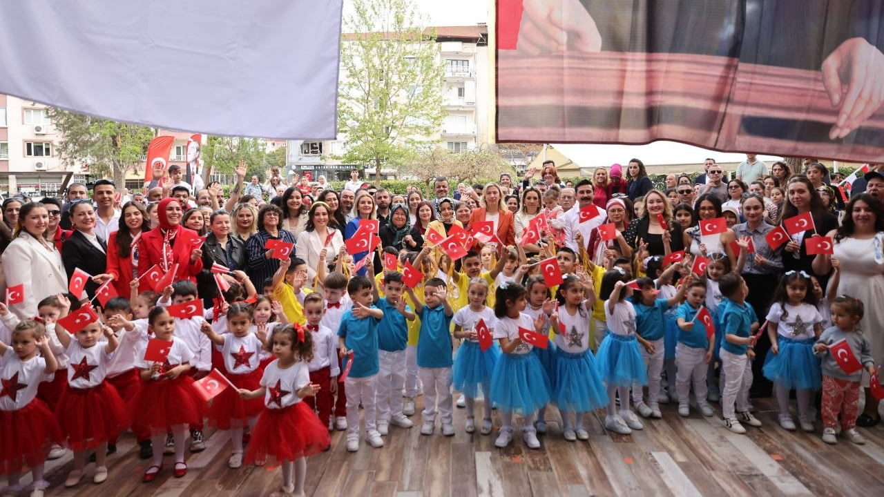 Çavuşoğlu: Şehrin kaynaklarını çocuklarımız için seferber ediyoruz
