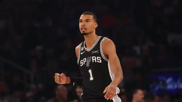 Spurs, Knicks'i mağlup etti: Seriyi 2-1'e getirdi
