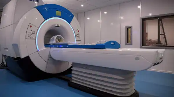 İzmir'de hasta MR cihazında unutuldu: Soruşturma başlatıldı