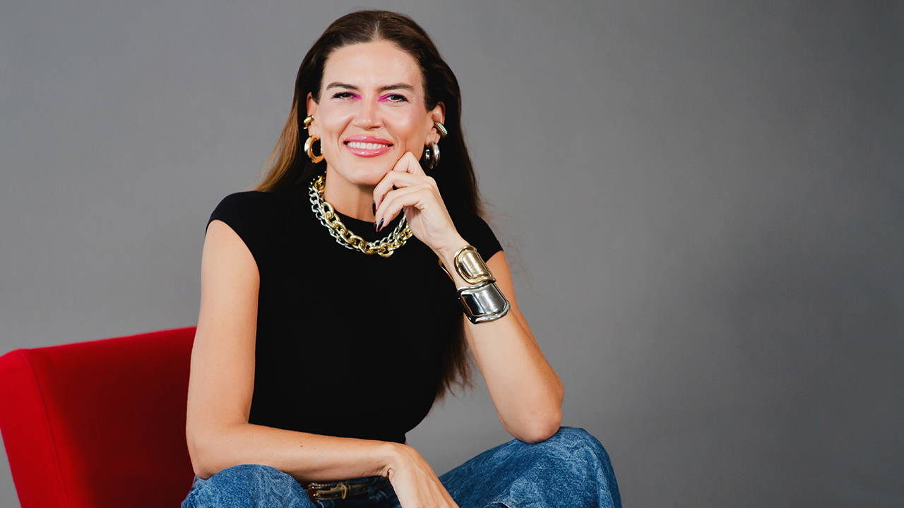 Miray Akovalıgil: ‘Hem kendi hem de başkalarının maskelerini...’