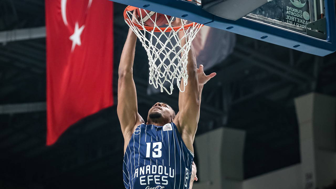Partizan - Anadolu Efes maçı ne zaman, saat kaçta, hangi kanalda? Şifresiz mi?