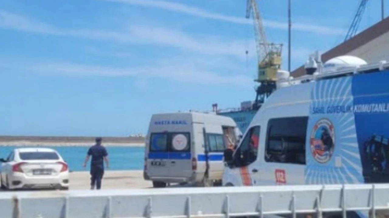 Karadeniz'de Türk balıkçı teknesine saldırı: 1 ölü, 4 yaralı