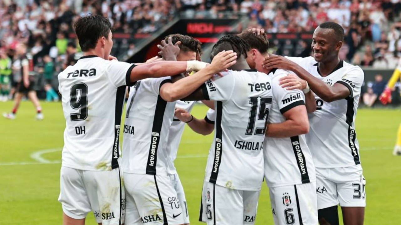 Beşiktaş'ın tur atlamasının ardından... UEFA ülke sıralaması güncellendi!