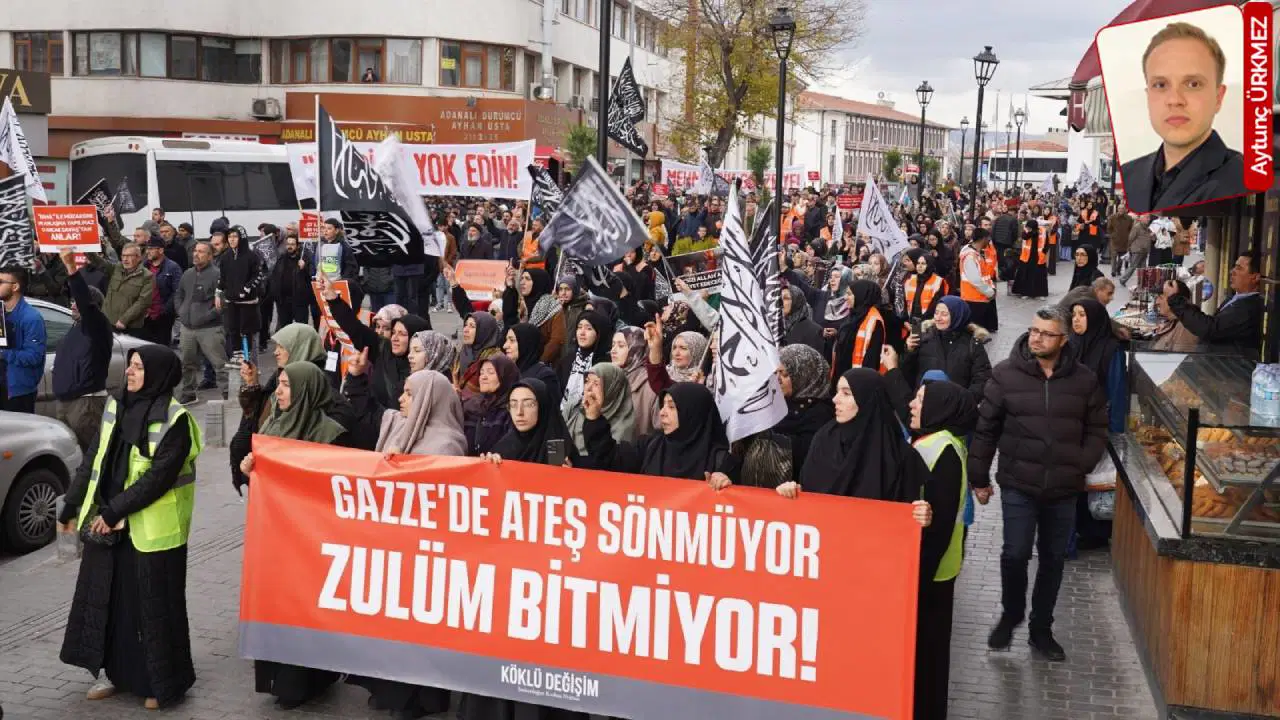 Şeriat bayraklarıyla eylem düzenlediler