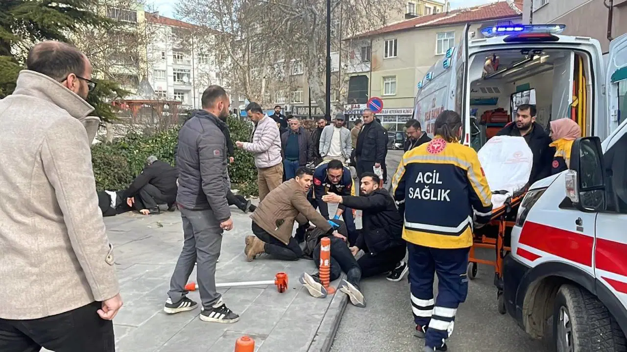 Baba ile oğullarına kurşun yağdırdı!