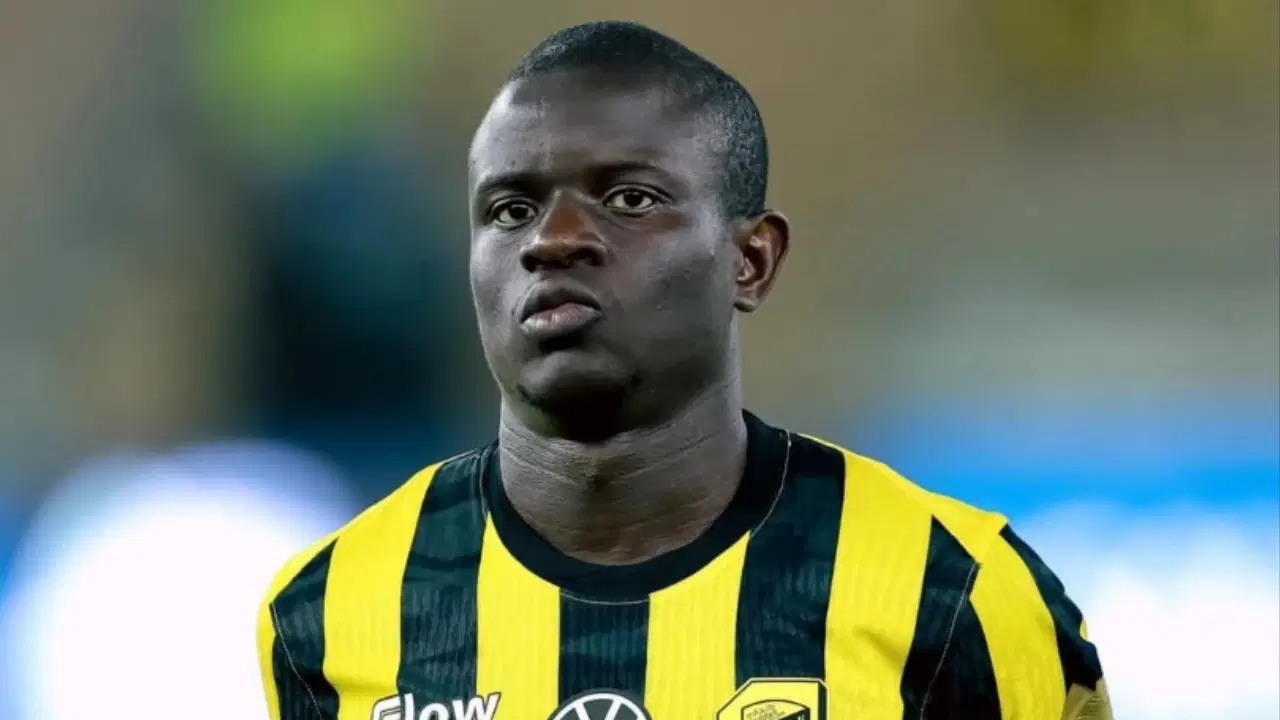 Fenerbahçe'ye transferi iptal olan N'Golo Kante'den dikkat çeken hamle!
