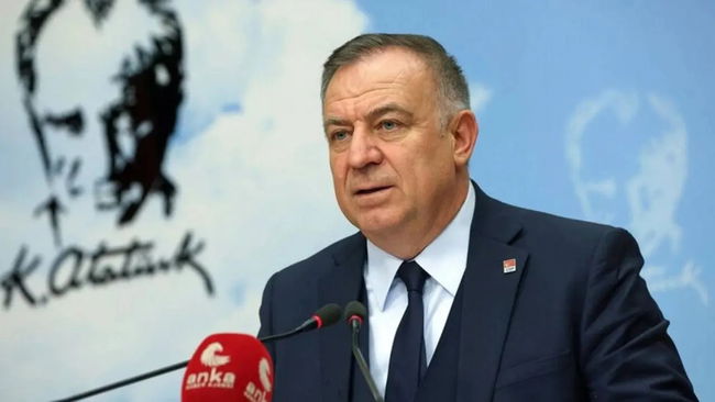 CHP'li Zeybek'ten Güzelbahçe Belediyesi operasyonuna tepki