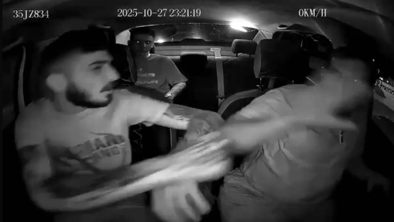 Taksi şoförünü darbetti: O anların görüntüleri ortaya çıktı