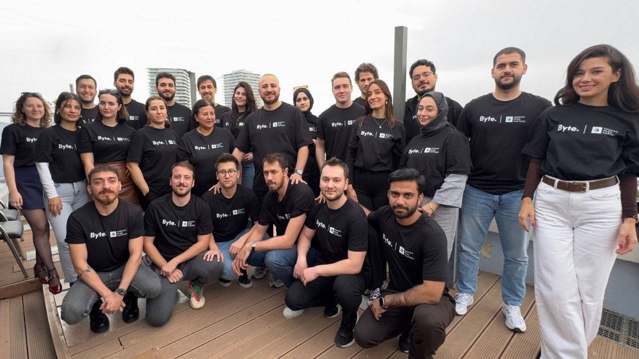 Kasım indirim döneminin bilançosu belli oldu: 14,6 milyar dolarlık rekor satış