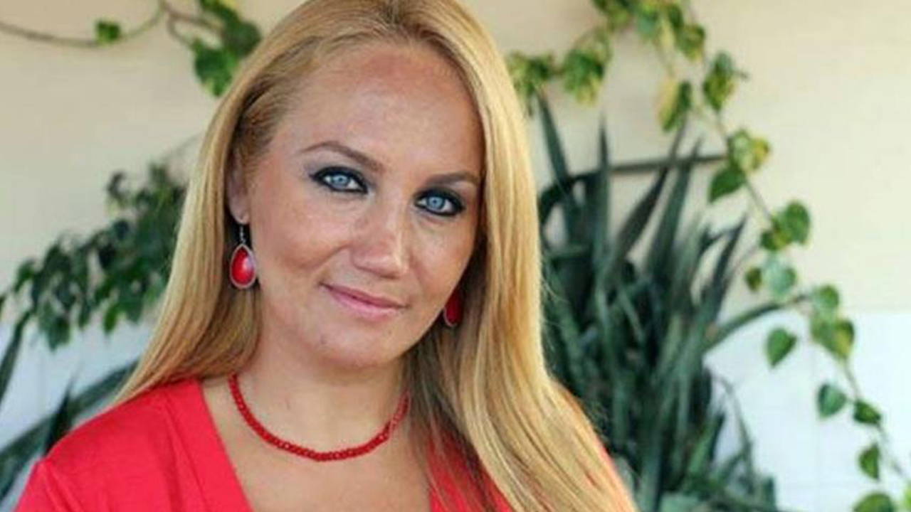 Sanatçı Pınar Aydınlar'a tahliye