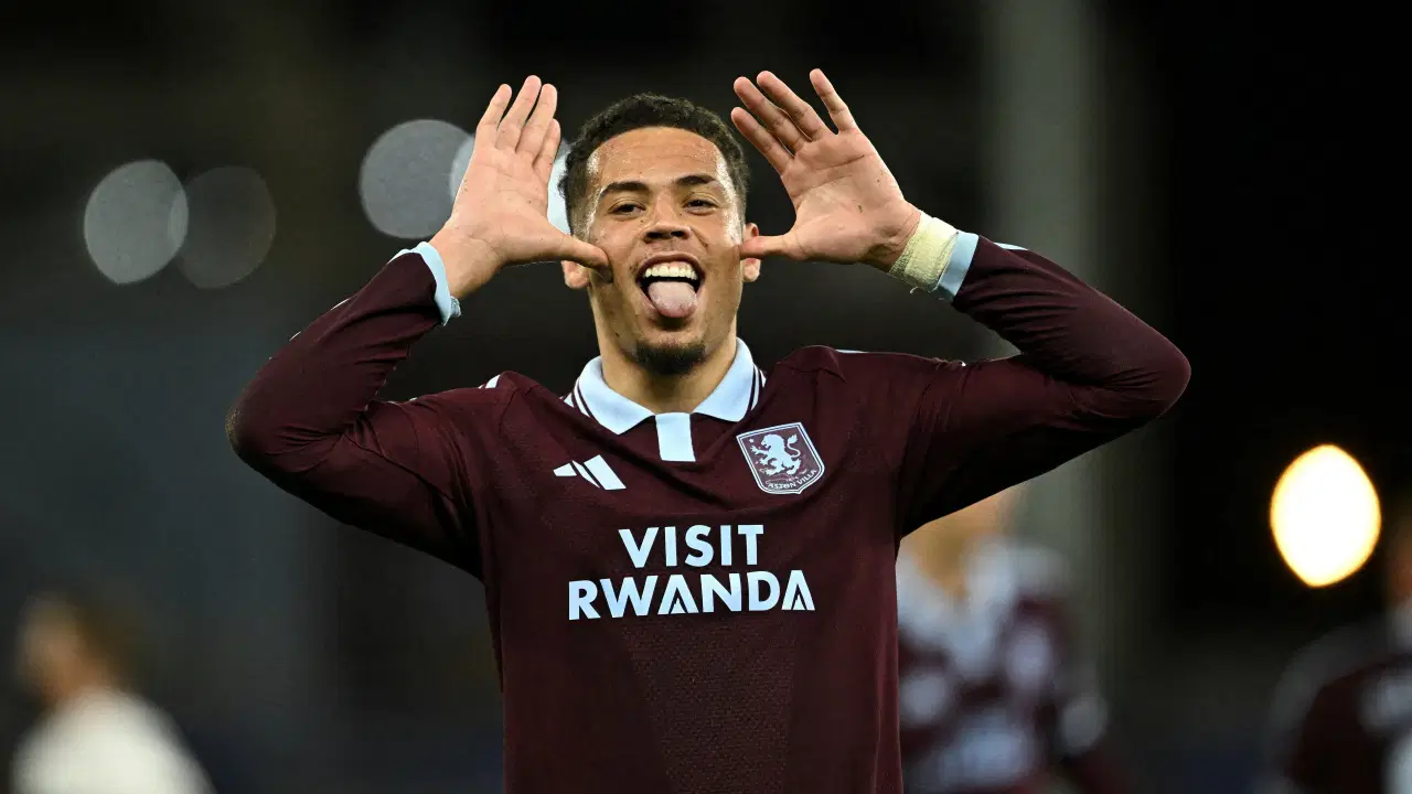 Aston Villa üç puanı 3 golle aldı! Şampiyonlar Ligi'nde 3'te 3 yaptı...