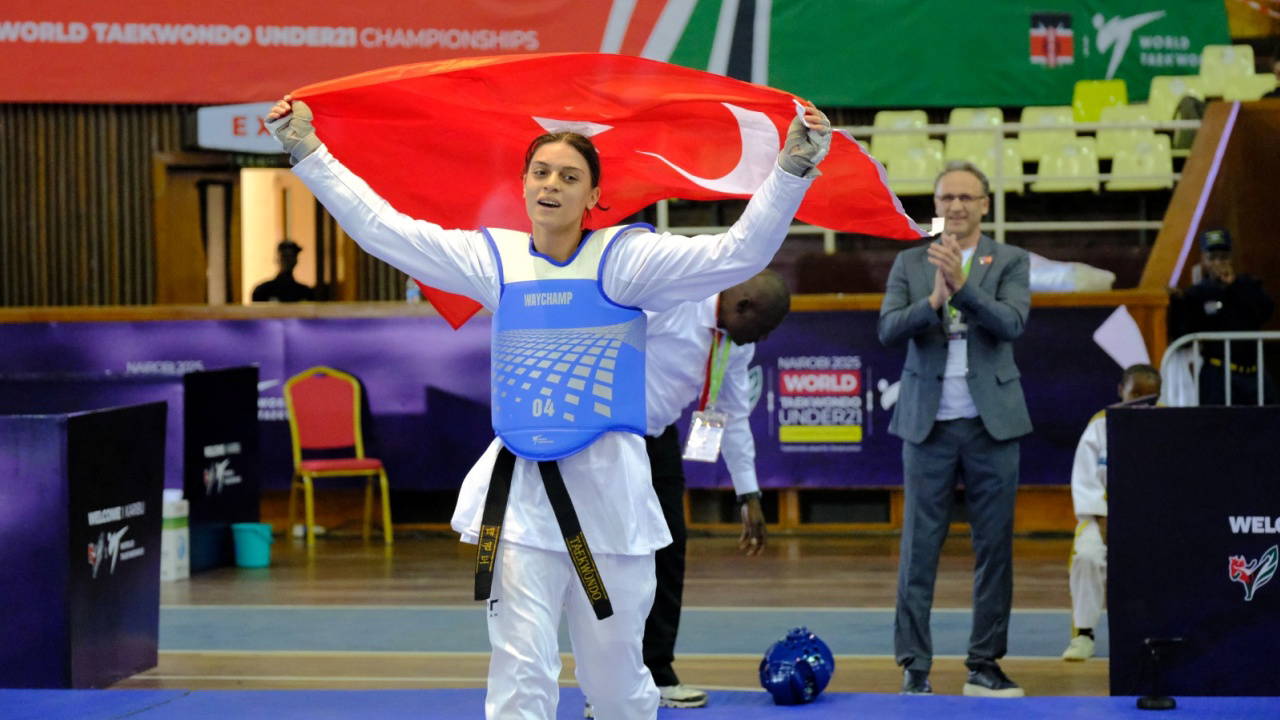 Milli sporcudan Kenya'da altın madalya!