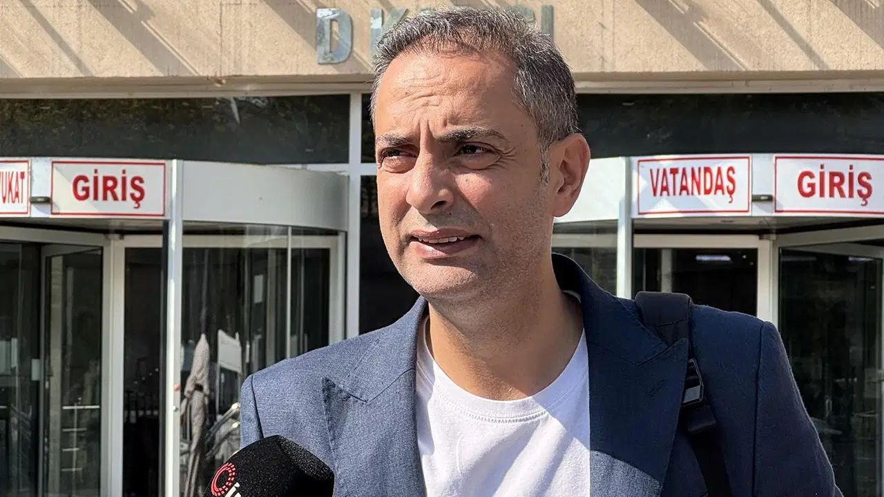 Haber Odası'ndan Yeni Bir Dönüşüm: Yazarın İfadesi Şaşkınlığı Artırırken, Soruşturma Devam Ederken