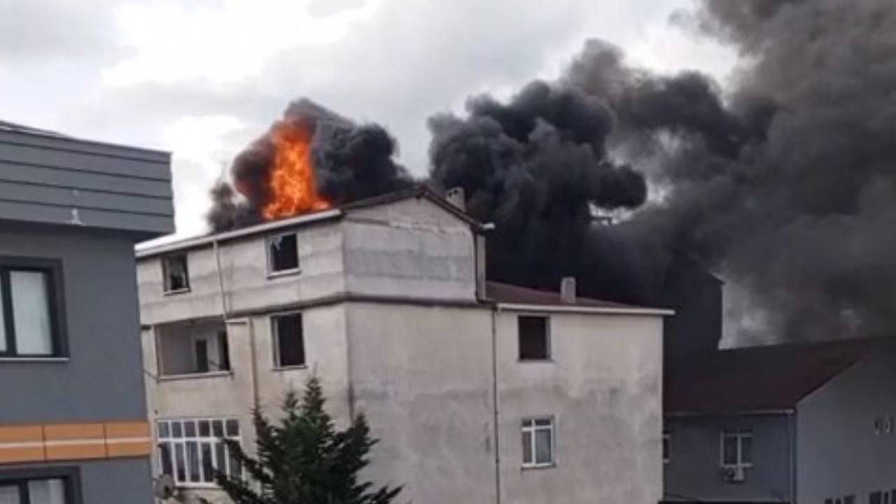 Kentsel dönüşüm için boşaltılmıştı... Alev alev yandı!