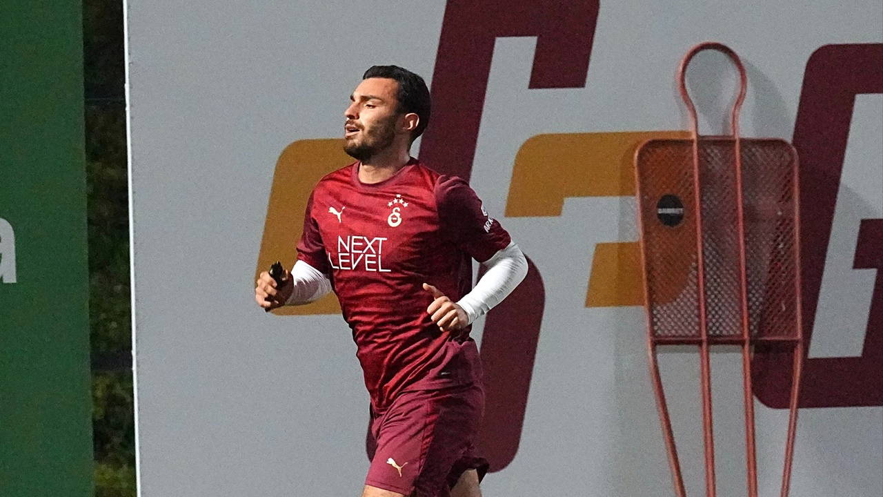 Başakşehir maçı hazırlıkları başladı... Galatasaray'dan 3 isim için sakatlık açıklaması! 