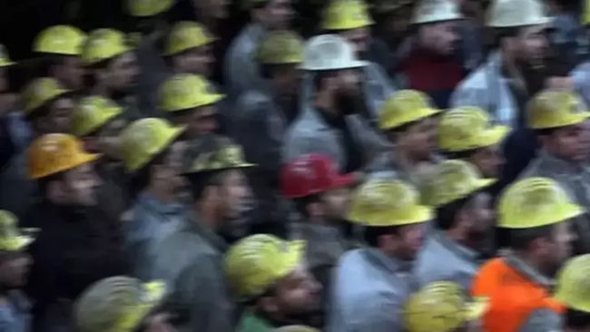  Soma'da binlerce madenci işsiz kalıyor: 