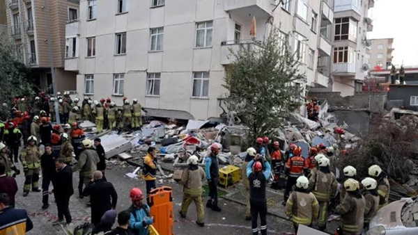 Maltepe'de 7 katlı binanın 3 katı çöktü: Kurtarılanlar konuştu