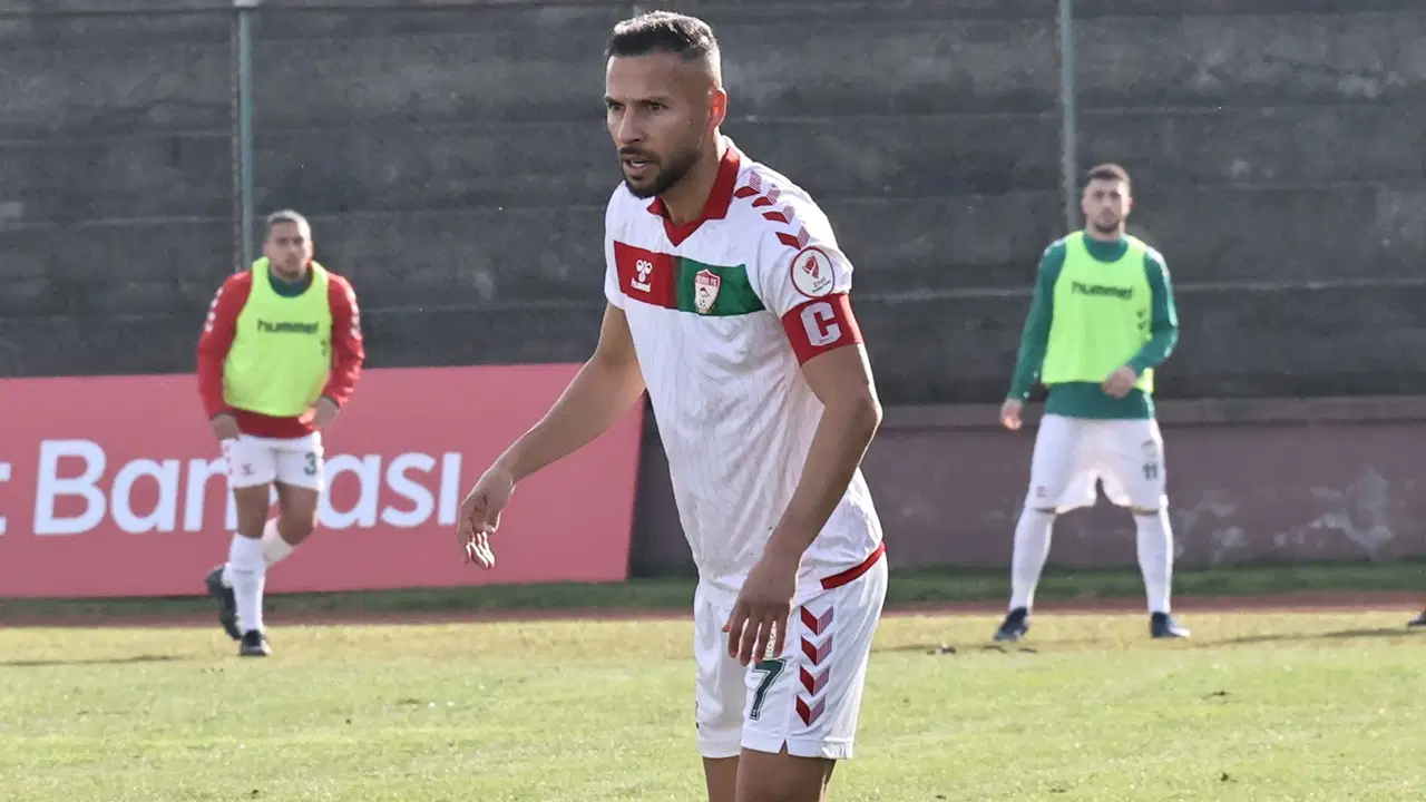 39 yaşındaki Yasin Öztekin'in yeni takımı resmen belli oldu!
