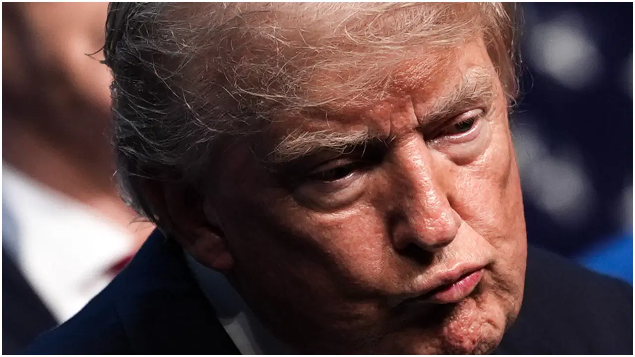 Trump'tan İran'a 'ikiyüzlü' suçlaması: Görüşmeler başladı mı?