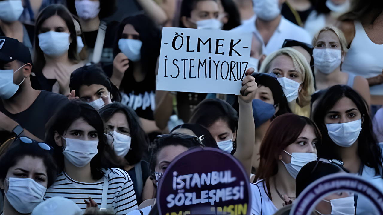 Kadın Cinayetlerini Durduracağız Platformu açıkladı: Nisan ayında 26 kadın cinayeti, 23 şüpheli ölüm