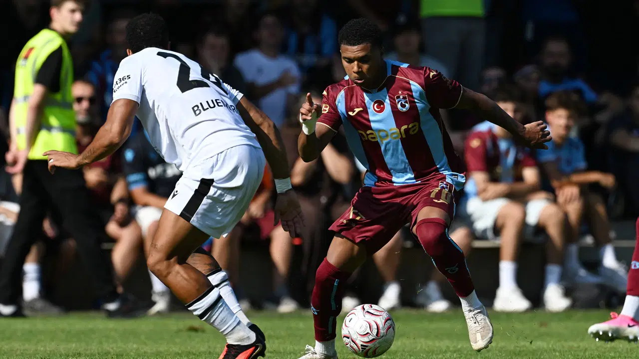 Trabzonspor'un yeni transferi, İsmail Köybaşı'nın jübile maçında sakatlandı