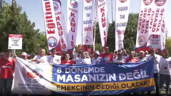 0f235e46-9a15-4fe1-8fd2-6d8d7da87a49.jpg