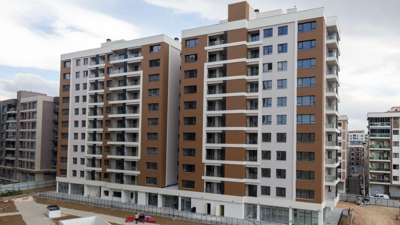 Örnekköy’deki kentsel dönüşümde anahtar teslim zamanı