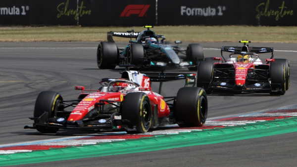 Britanya'da zafer Charles Leclerc'in!