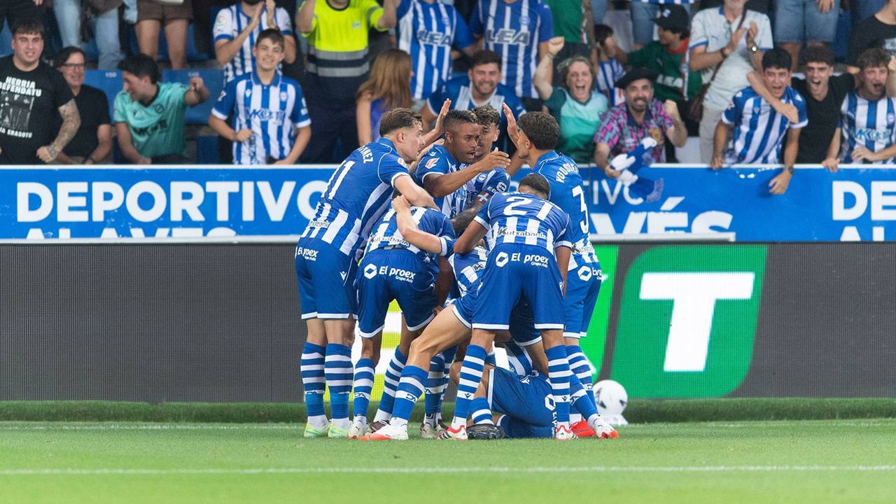 Enes Ünal oynadı, açılışı Alaves yaptı