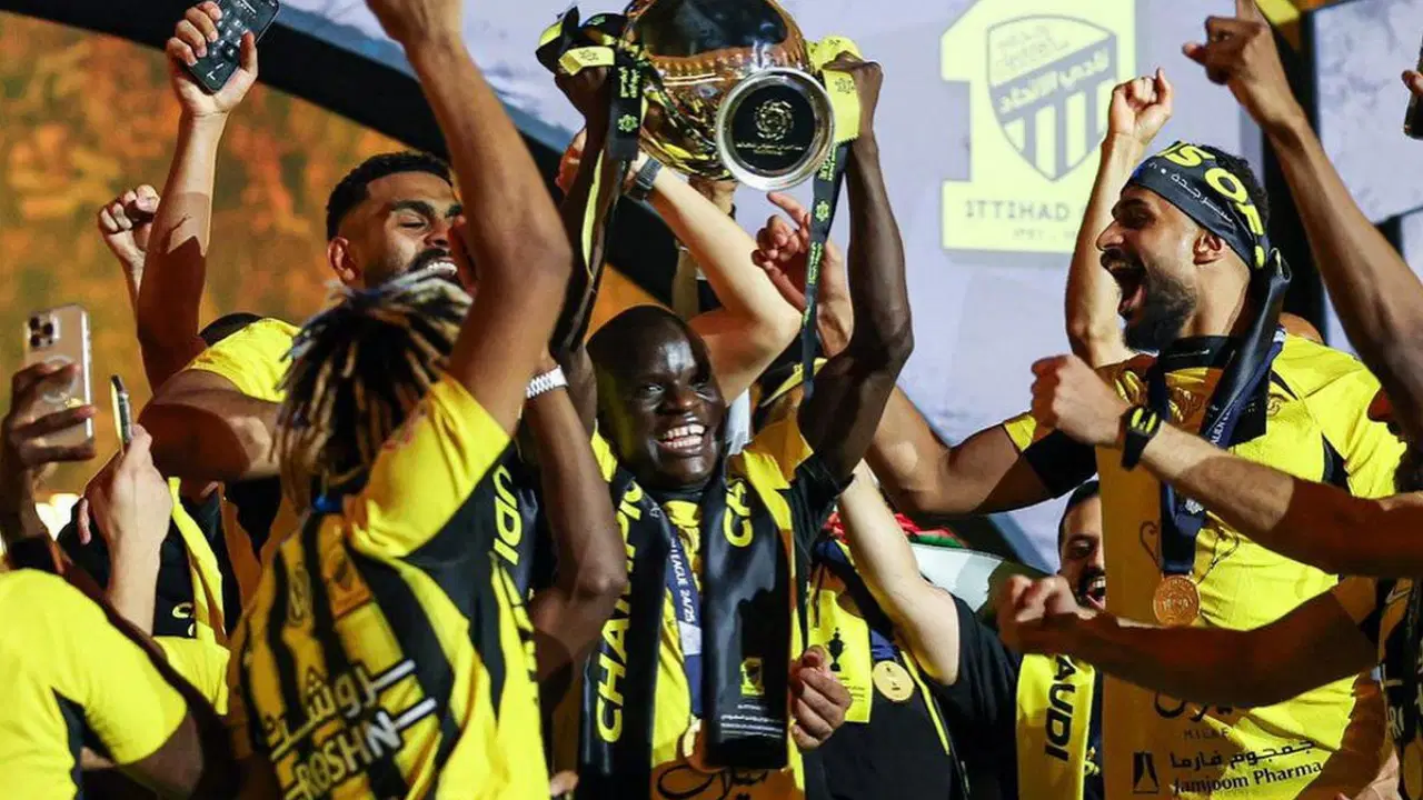 Fenerbahçe'den N'Golo Kante hamlesi: Resmi teklif iddiası!