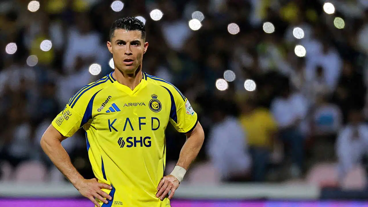 Cristiano Ronaldo imzayı atıyor!