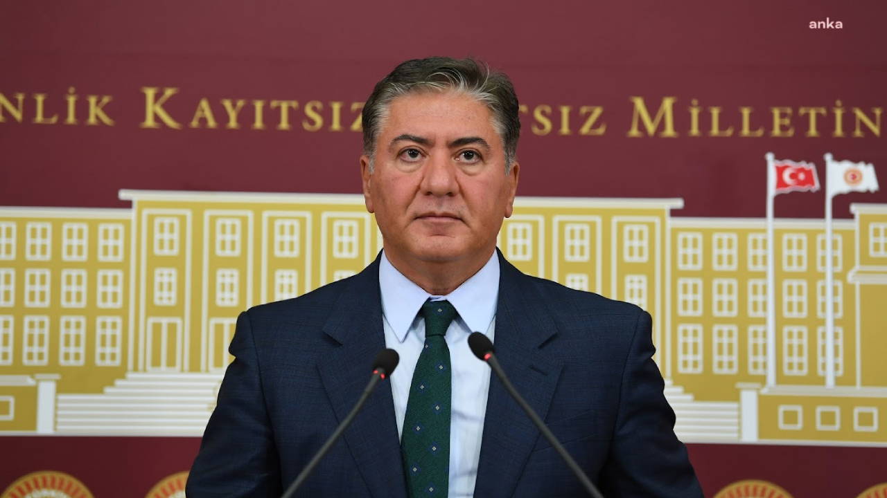 CHP Grup Başkanvekili Murat Emir'e yeni soruşturma: 'Arşive inip suç icat edemezsiniz'