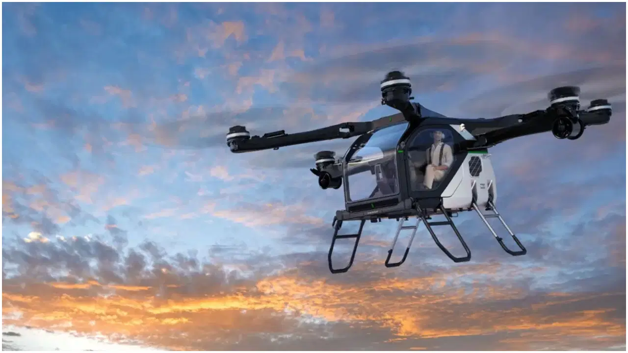 Trafik sorunu 2026'da çözülüyor: 2 Tesla fiyatına uçan araba! İşte tüm ayrıntılar...