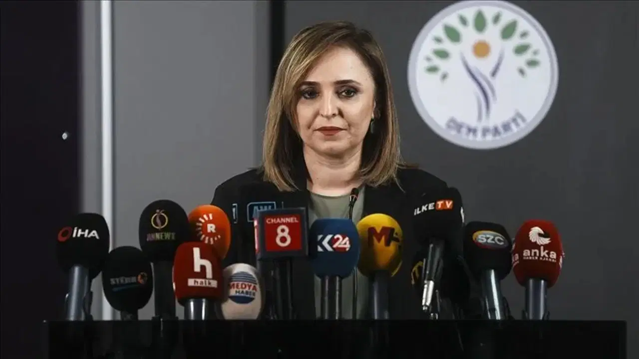 DEM Parti Sözcüsü Doğan: 'Bu ortamda barışa inanmak nasıl mümkün olabilir?'