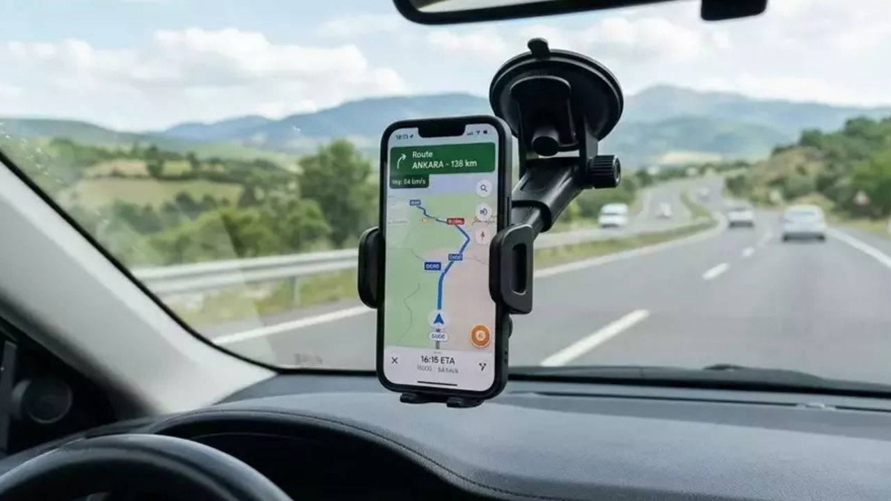 Araçta telefon tutucu yasaklandı mı, cezası ne?
