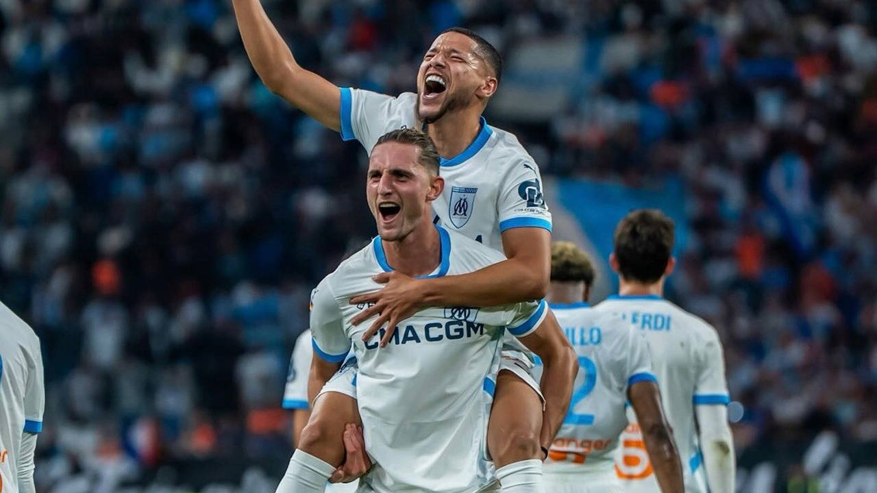 Yıldız futbolcu Beşiktaş'ı reddetti!